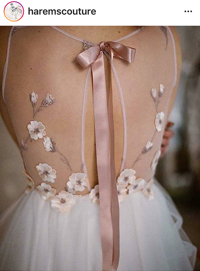 ชุดเจ้าสาว หากจะให้สวย ต้องให้ความสวย ทั้งด้านหน้า และเก๋ทั้งด้านหลัง ไม่งั้น ไม่ in Trend