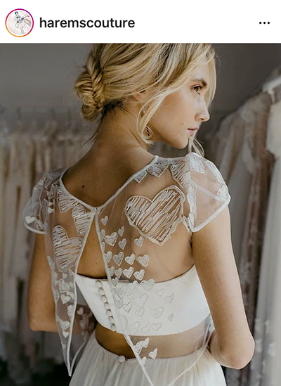 ชุดเจ้าสาว หากจะให้สวย ต้องให้ความสวย ทั้งด้านหน้า และเก๋ทั้งด้านหลัง ไม่งั้น ไม่ in Trend