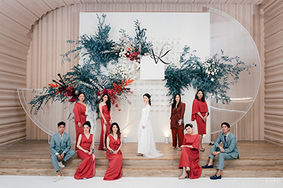 หากความรัก ของคุณสุกงอม จนอยากจะขอโอบกอดเธอไว้ในอ้อมแขนตลอดไป ขอให้ สถานที่ Aube เป็นอีกหนึ่งอ้อมกอด ที่จะโอบความสุข ให้กับทุกคู่รัก