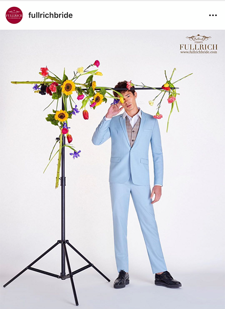 Smart Groom นอกจาก ร้าน fullrichbride จะโด่งดังด้วยชุดเจ้าสาว แสนสวยงานละเอียด สุดประณีตแล้ว หนุ่มๆ ว่าที่เจ้าบ่าว ก็ต้องร้อง WOW ไปกับคอลเลคชั่นใหม่ล่าสุด