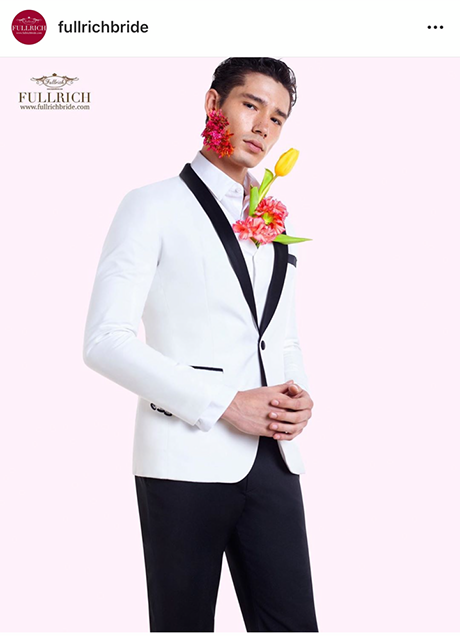 Smart Groom นอกจาก ร้าน fullrichbride จะโด่งดังด้วยชุดเจ้าสาว แสนสวยงานละเอียด สุดประณีตแล้ว หนุ่มๆ ว่าที่เจ้าบ่าว ก็ต้องร้อง WOW ไปกับคอลเลคชั่นใหม่ล่าสุด