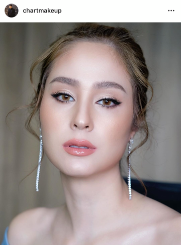 วันนี้เรามีเคล็ดลับความงาม กับการแต่งหน้า เพื่อเพิ่มความมั่นใจ ให้กับเจ้าสาว โดยช่างแต่งหน้าชื่อดัง พี่ ชาติ Make up มาฝากสาวๆ