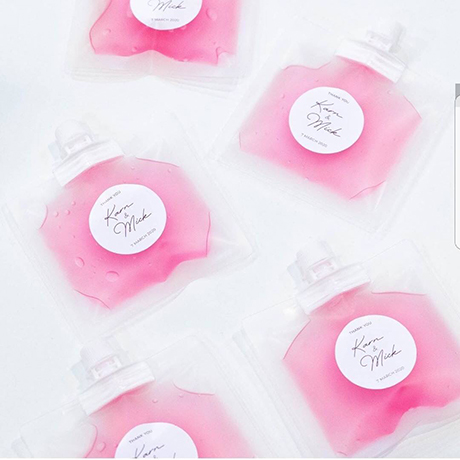 Hend Gel เจล แอลกอฮอล์ล้างมือ ของชำร่วยที่เข้ากับสถานการณ์ตอนนี้ ทั้งเก๋ นำเทรนด์ และมีประโยชน์ ใช้งานได้จริงๆ