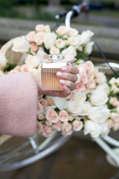 5 น้ำหอมเจ้าสาว กลิ่นสวย กลิ่นหวาน เติมความหอมฟุ้งตลอดวันสำคัญ