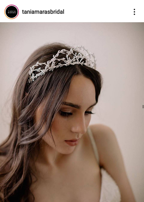 “มงกุฎเจ้าสาว” ไอเทมชิ้นเด็ดเปลี่ยนเจ้าสาวเป็นเจ้าหญิงได้ในพริบตา